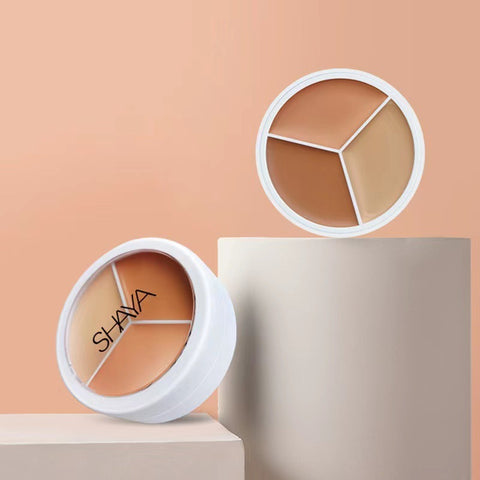 Dimensional Face Concealer Stays Put Without Caking Dimensional Face Concealer Stays Put Without Caking
