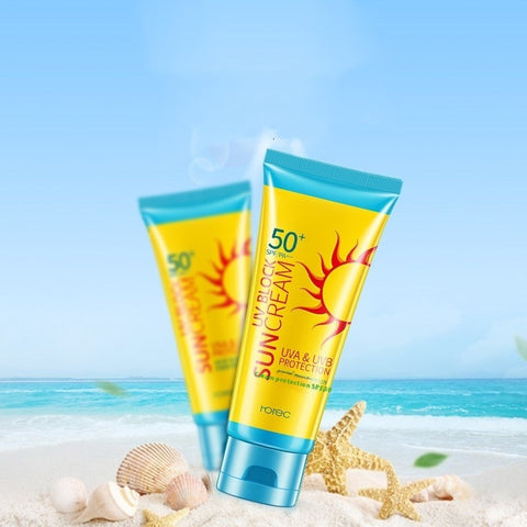 Sunscreen milk Moisturizing Concealer Sunscreen Sunscreen milk Moisturizing Concealer Sunscreen
